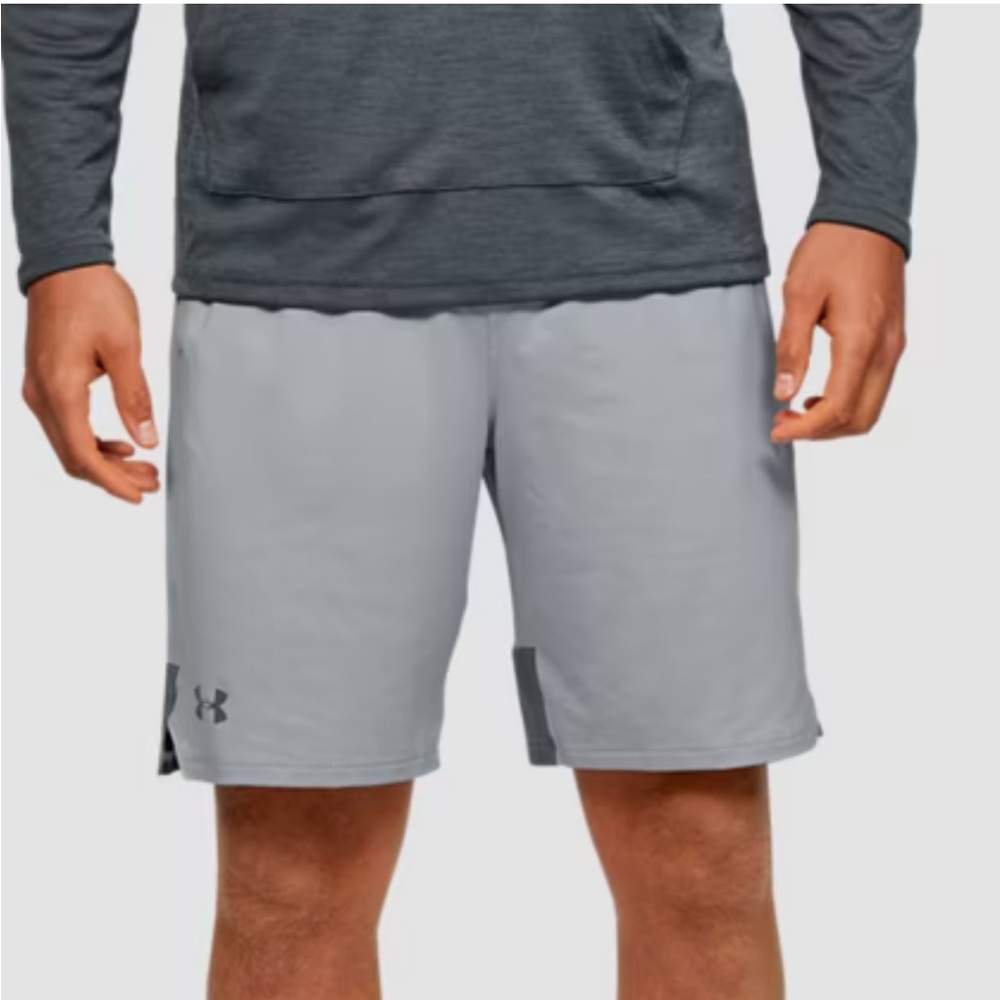 Under Armour Men's Light Gray Athletic Shorts
